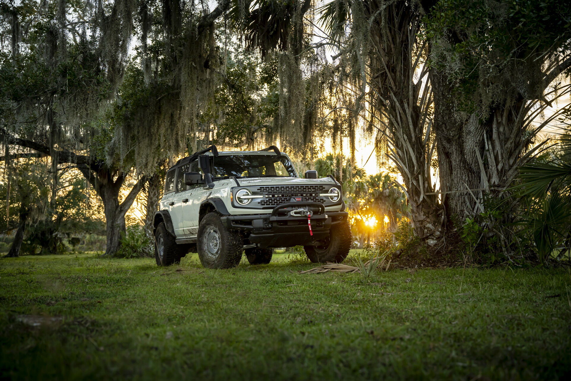 Ford Bronco Everglades оснащуватиметься 2,3-літровим двигуном EcoBoost потужністю 300 к.с. та 10-ступіневою АКП
