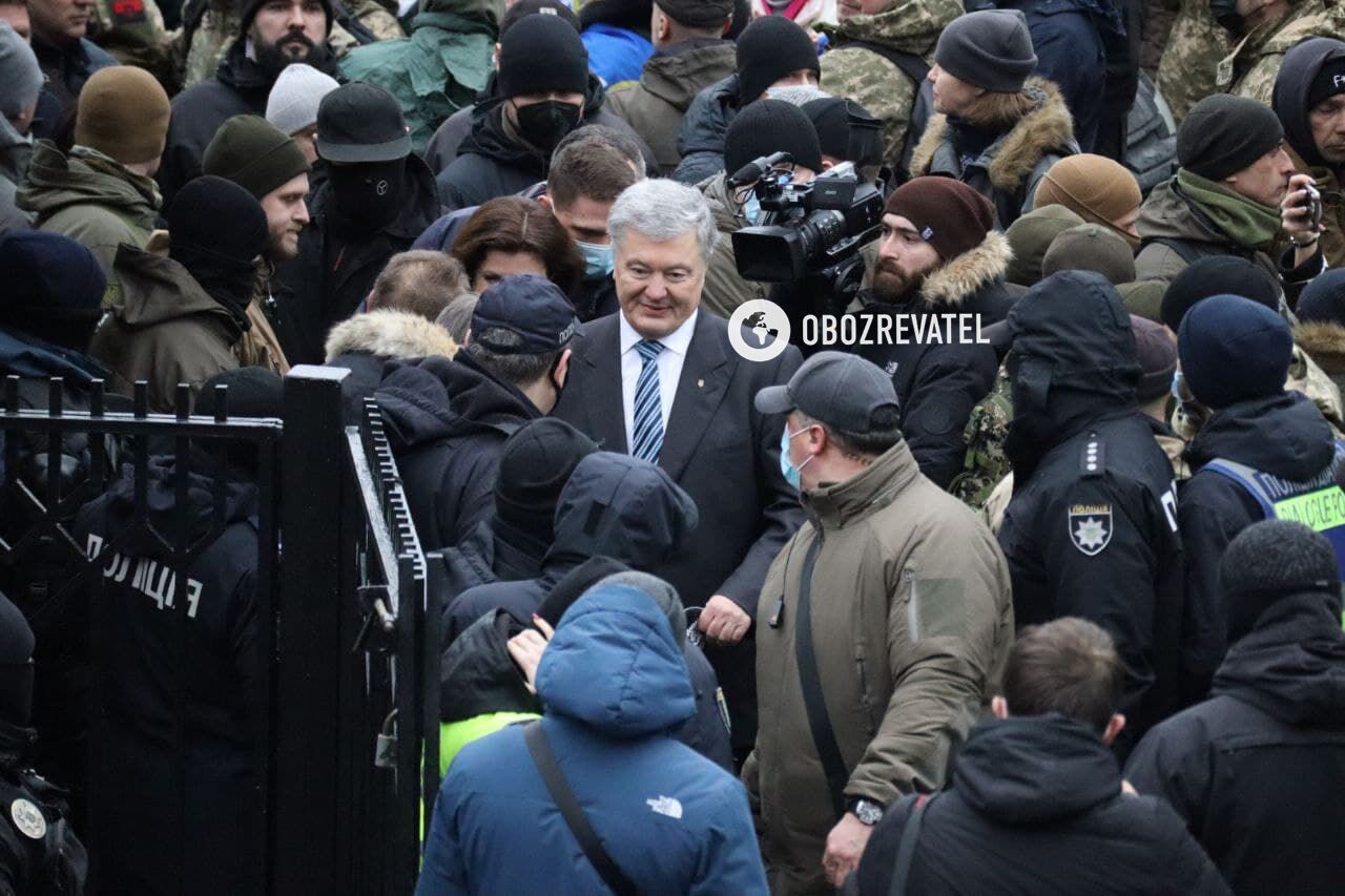 В суд прибыл Порошенко