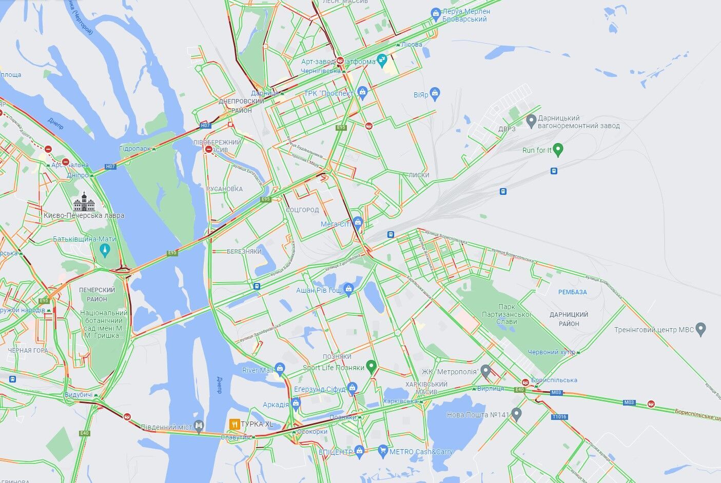 Дарницкий район.