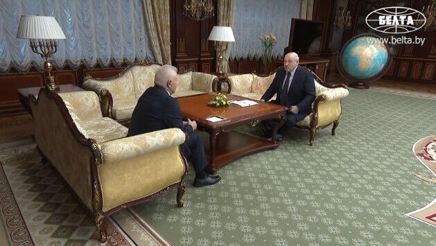 Мороз зустрівся із Лукашенком