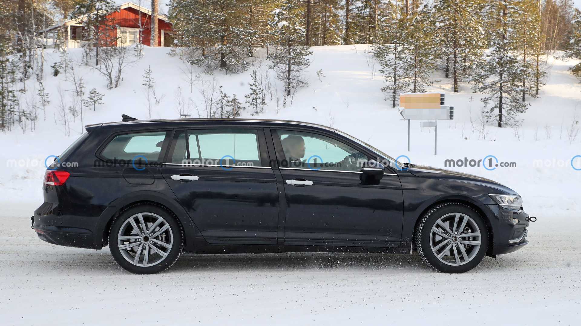 На тестах заметили новый VW Passat