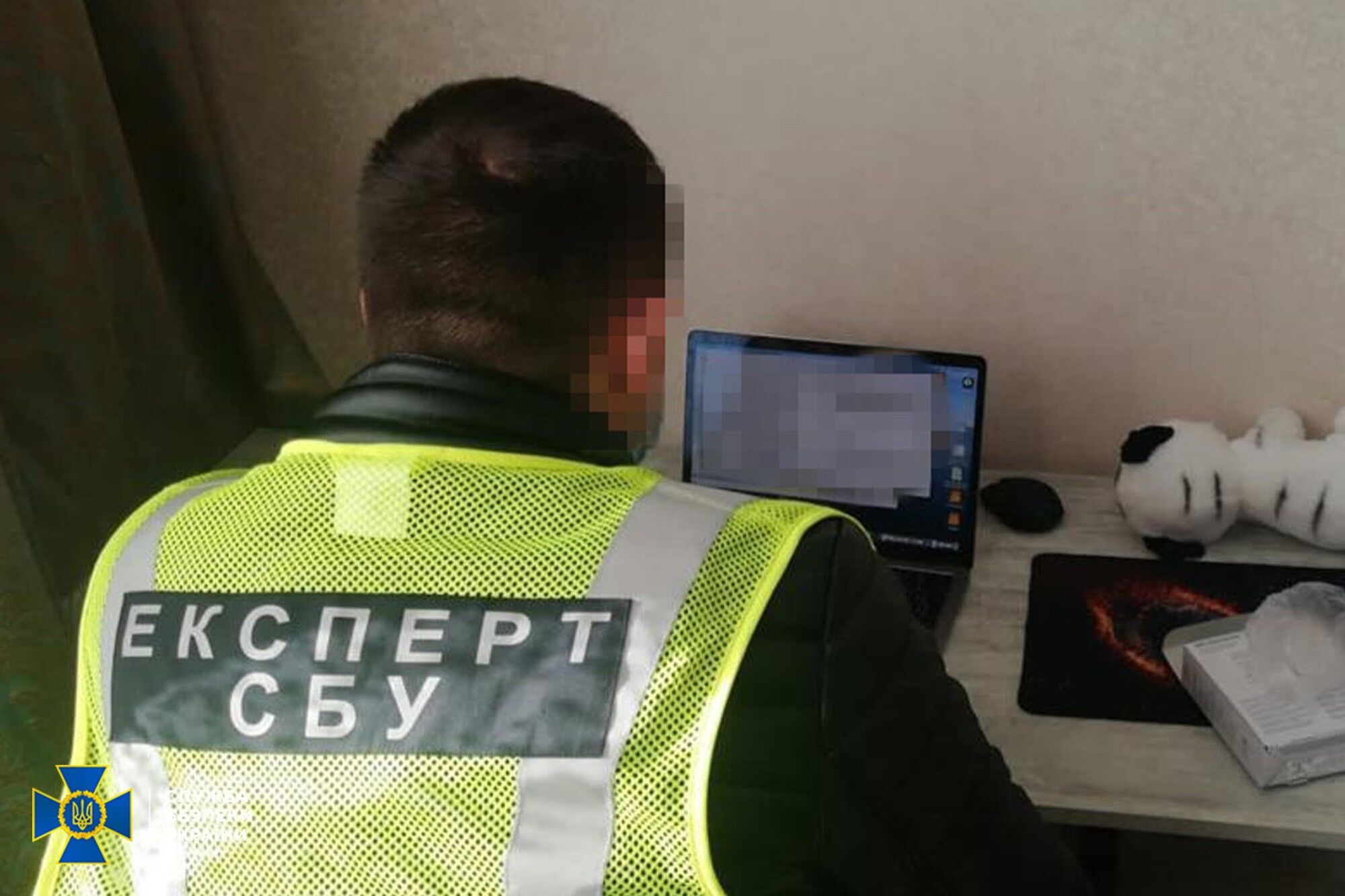 Задержанный украинец распространял выгодные Кремлю фейковые материалы в СМИ и соцсетях