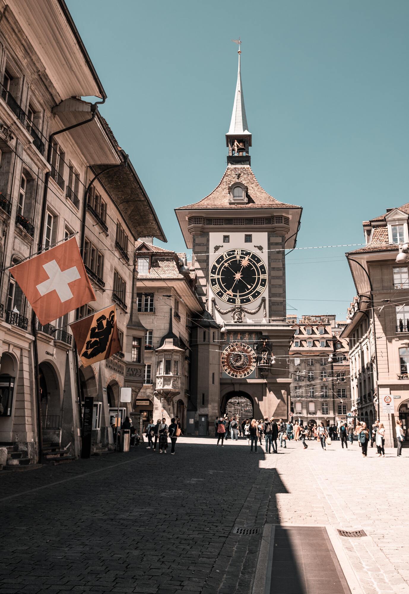 Швейцария отменит необходимость предъявления сертификатов для входа в общественные места