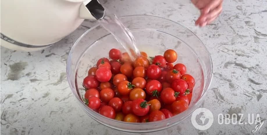 Очищення помідорів від шкірки