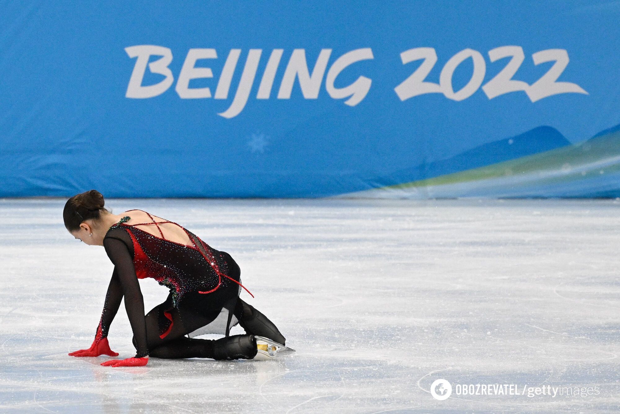 Фигуристка Валиева упала во время выступления на Олимпиаде.