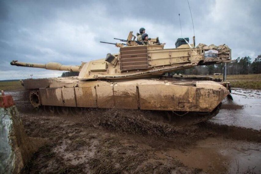 Танк Abrams M1A2 SEPv3
