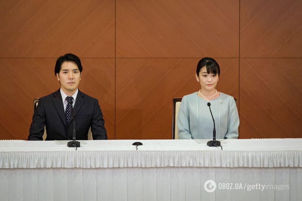 Кей Комуро и принцесса Мако во время пресс-конференции в Токио (Япония, 2021).