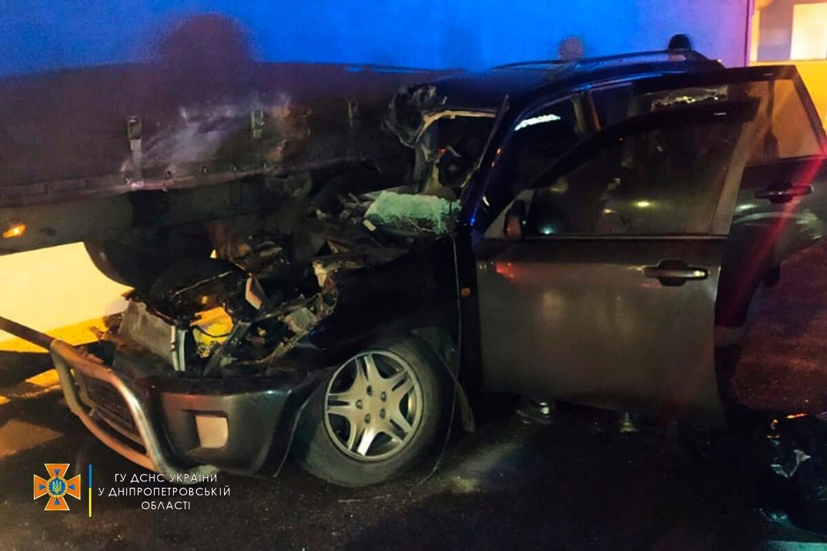 Водій і один із пасажирів Chery Tiggo загинули на місці