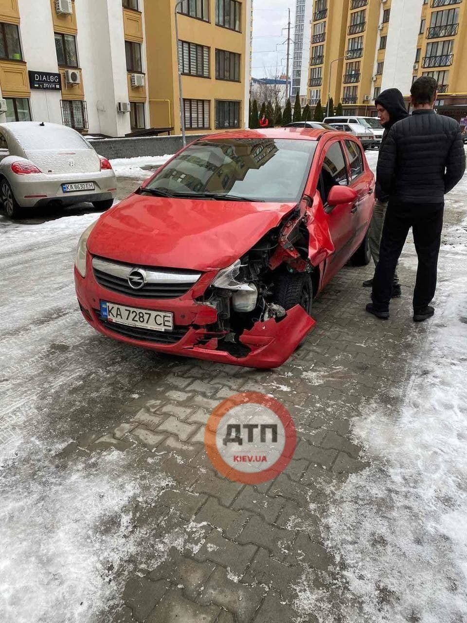 У водителя легковушки обнаружили признаки опьянения.