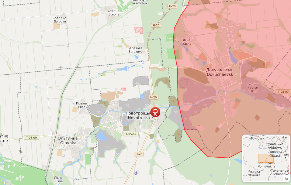 Обстрел произошел в районе Новотроицкого.