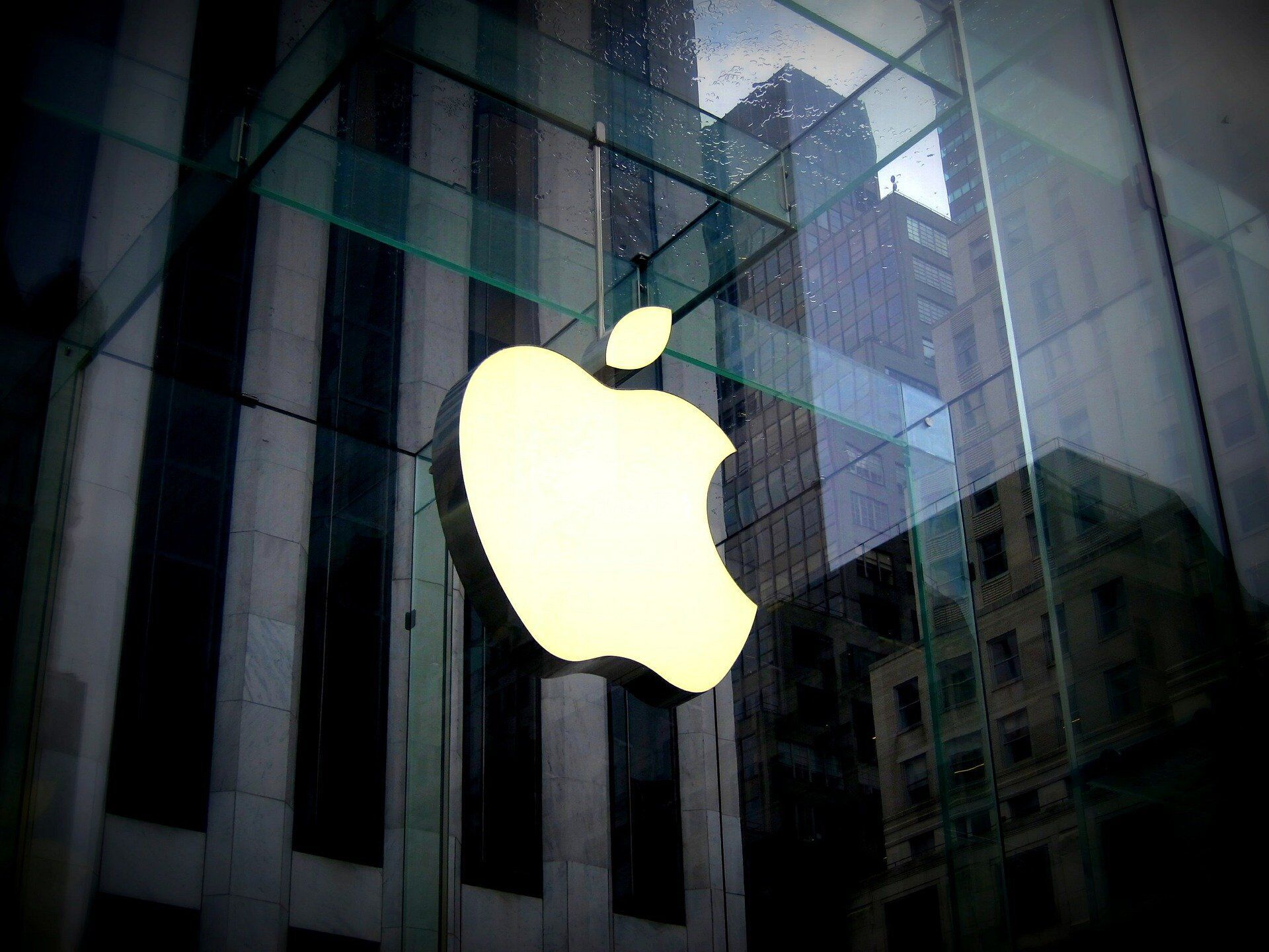 Стів Джобс був співзасновником Apple