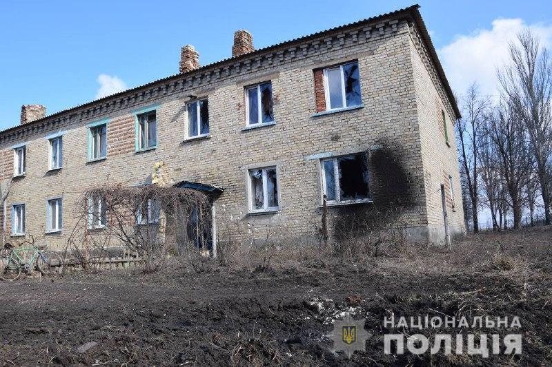 Последствия обстрелов оккупантов на Донбассе.