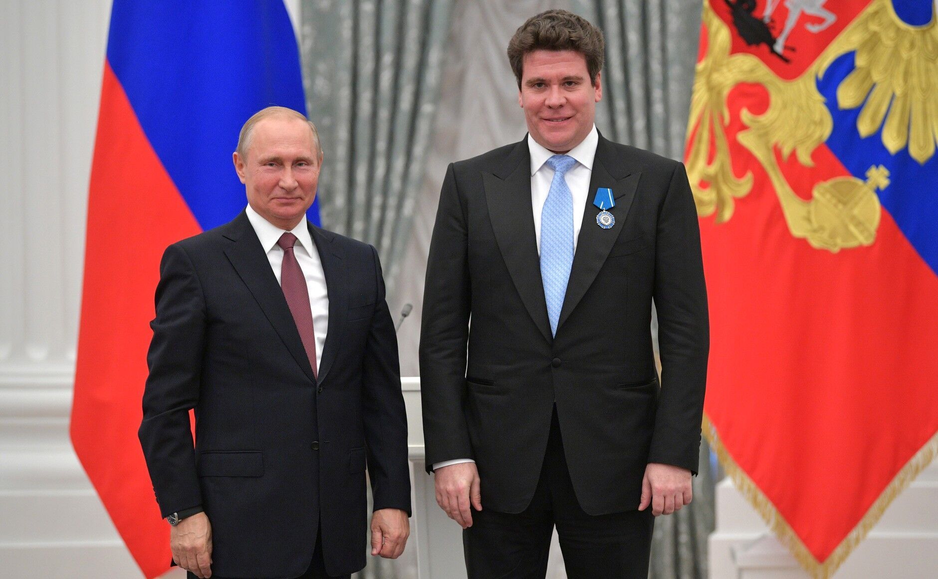 Владимир Путин вручил награду Денису Мацуеву.