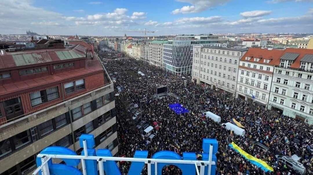 Во всем мире протестуют против войны Путина в Украине: в Берлине на митинге – 500 тыс. человек. Фото и видео