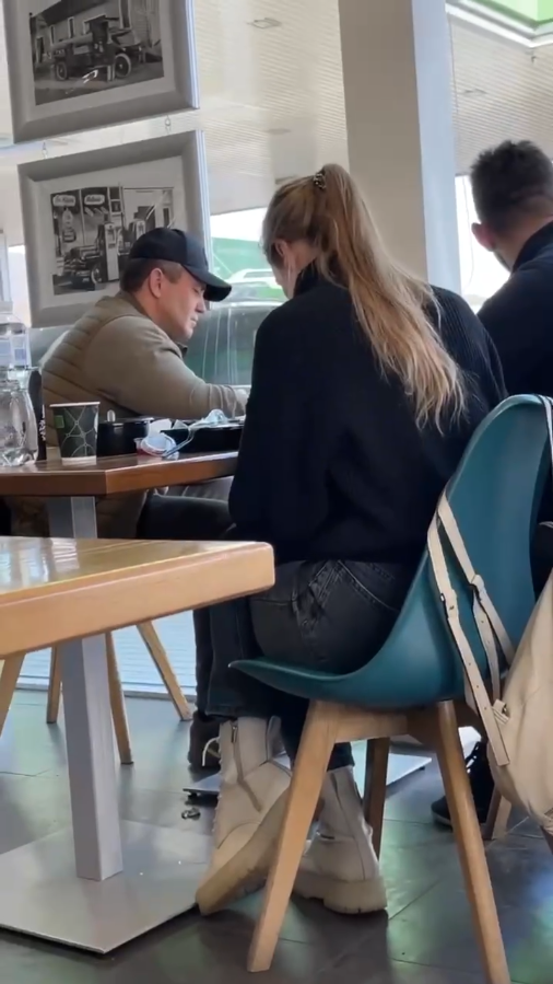 "Слугу" Тищенко заметили в кафе на Закарпатье. Видео
