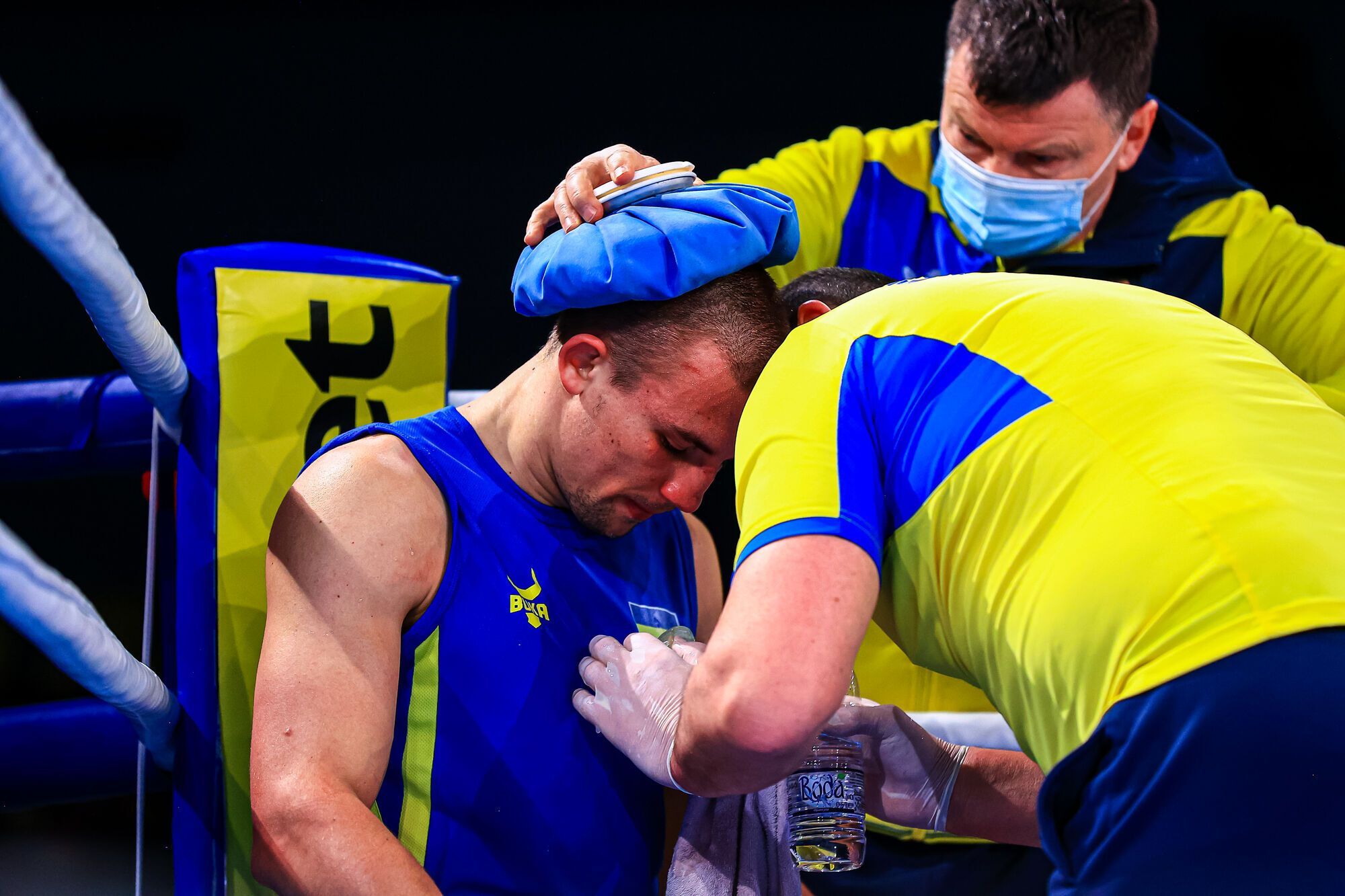 Боксер, предавший Украину, числится боевиком "Оплота" и рвется к чемпионскому поясу