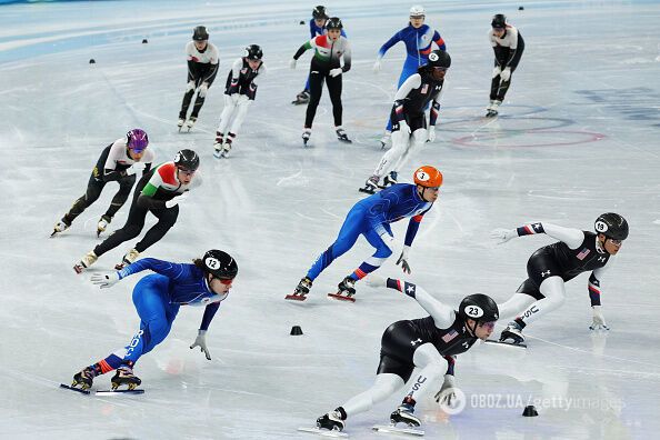 Российскую сборную дисквалифицировали на Олимпиаде-2022 после эстафеты в шорт-треке. Видео