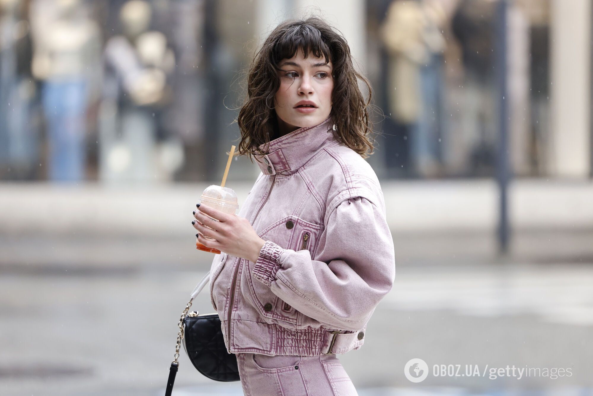 Джинсовка снова вернулась на дизайнерские показы