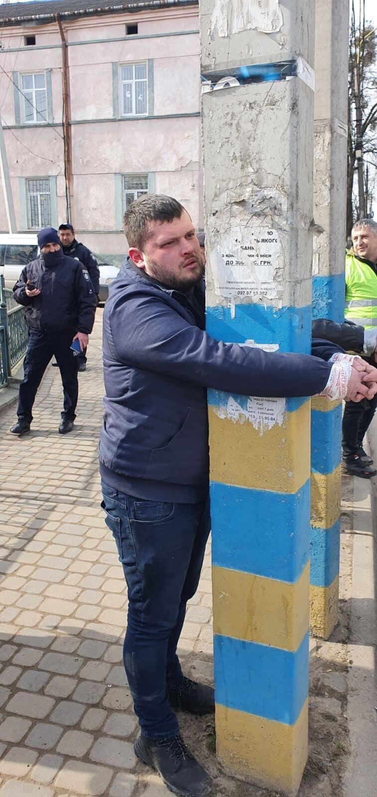 Чоловіків спімали на Львівщині