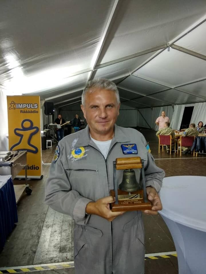 Своим мастерством украинский летчик-герой в свое время покорил мир