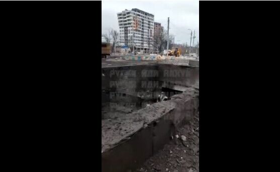 В Харькове нанесли ракетный удар по жилому микрорайону.