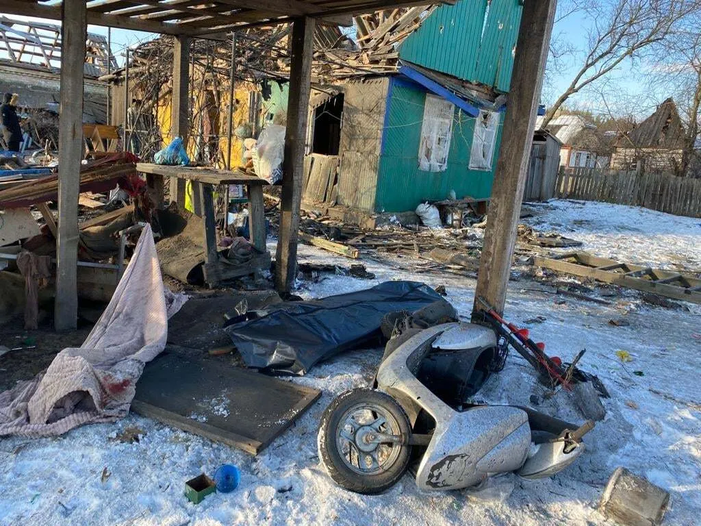 Окупанти скинули бомби на будинки мирних жителів.