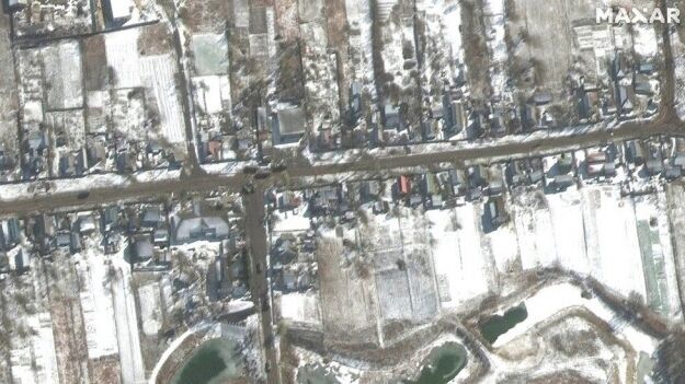 Спутниковые фото перегруппировки войск РФ возле Киева
