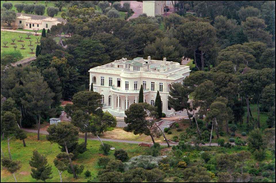 Поместье Chateau de la Croë Абрамовича на мысе Антиб (Франция)