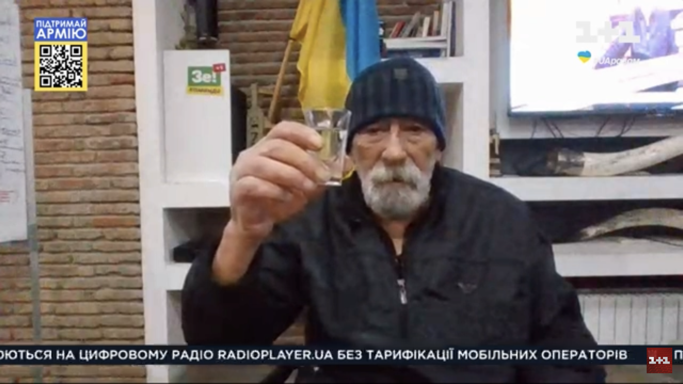 Вахтанг Кикабидзе в прямом эфире на украинском ТВ поднял тост за Украину