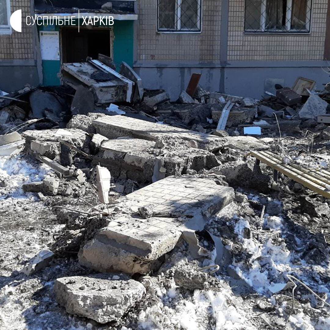 Оккупанты уничтожают дома мирных жителей Харькова.
