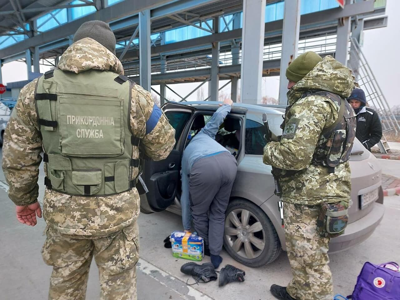 Прикордонники Чернівецького загону виявили незвичайного пасажира