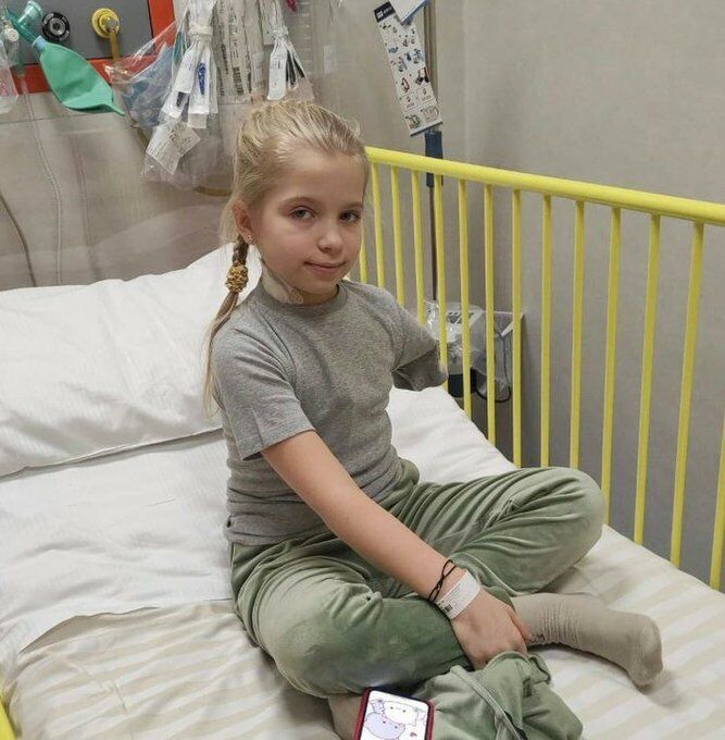 Ребенок потерял руку из-за обстрела российских оккупантов