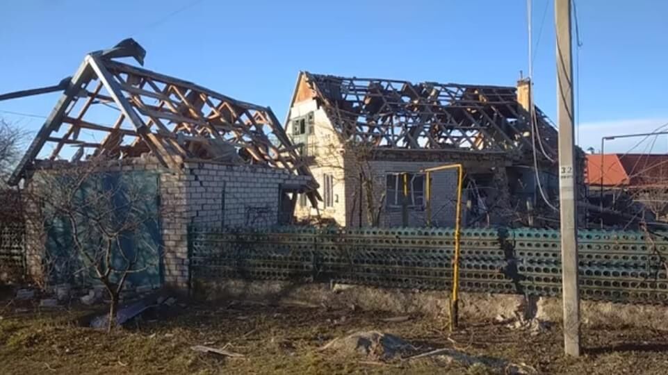 Оккупанты обстреляли село Чернобаевка на Херсонщине, среди пострадавших – подросток. Фото