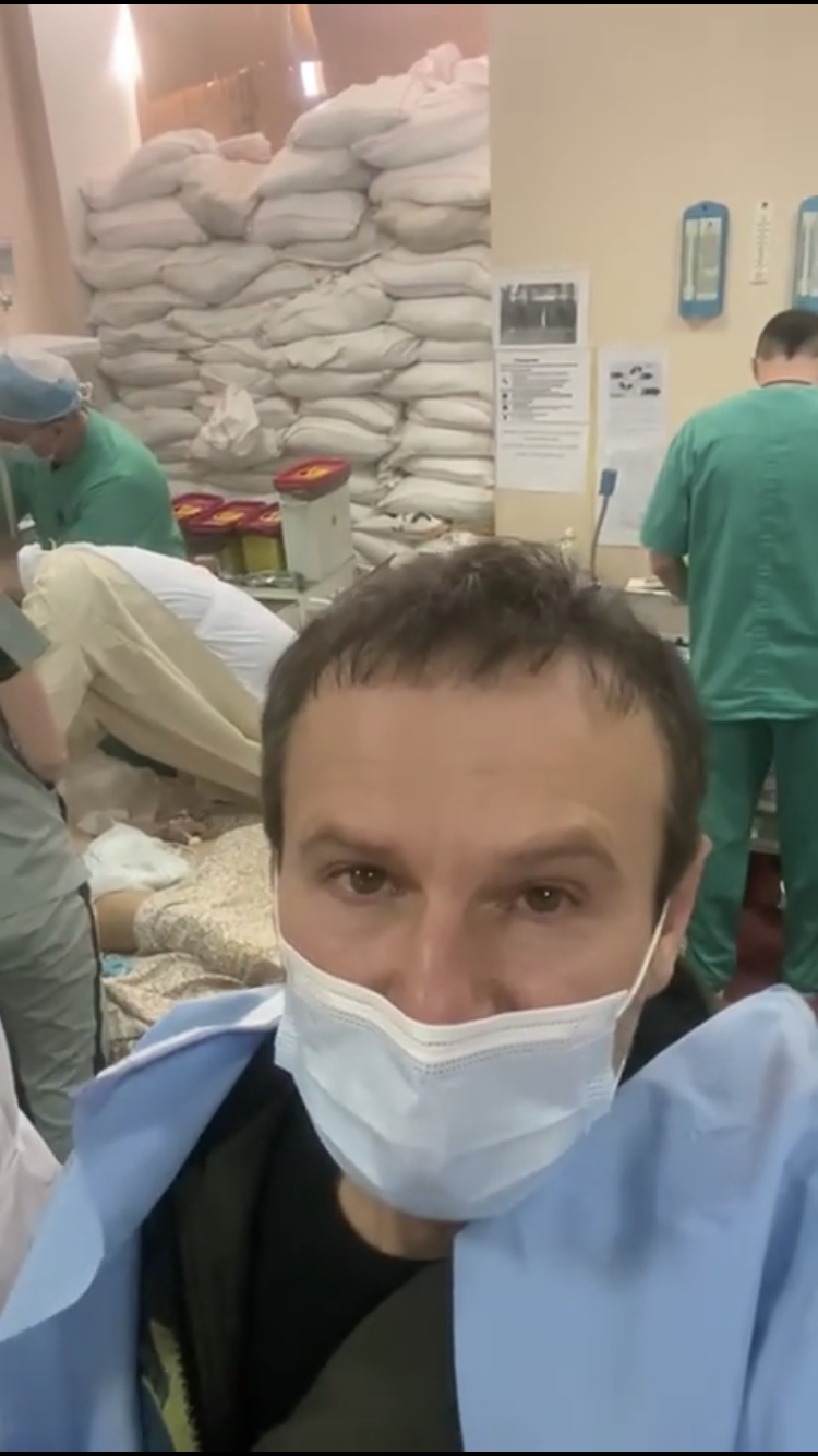 Вакарчук показав відео із запорізької лікарні, де рятують маленьких мешканців Маріуполя