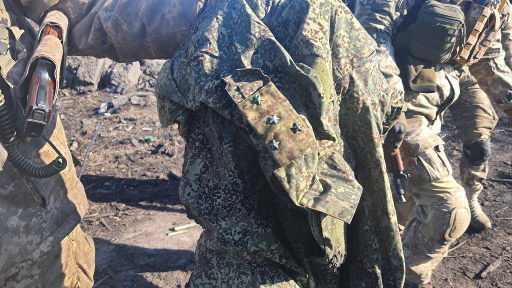 Українські захисники знищили колону ворожої техніки