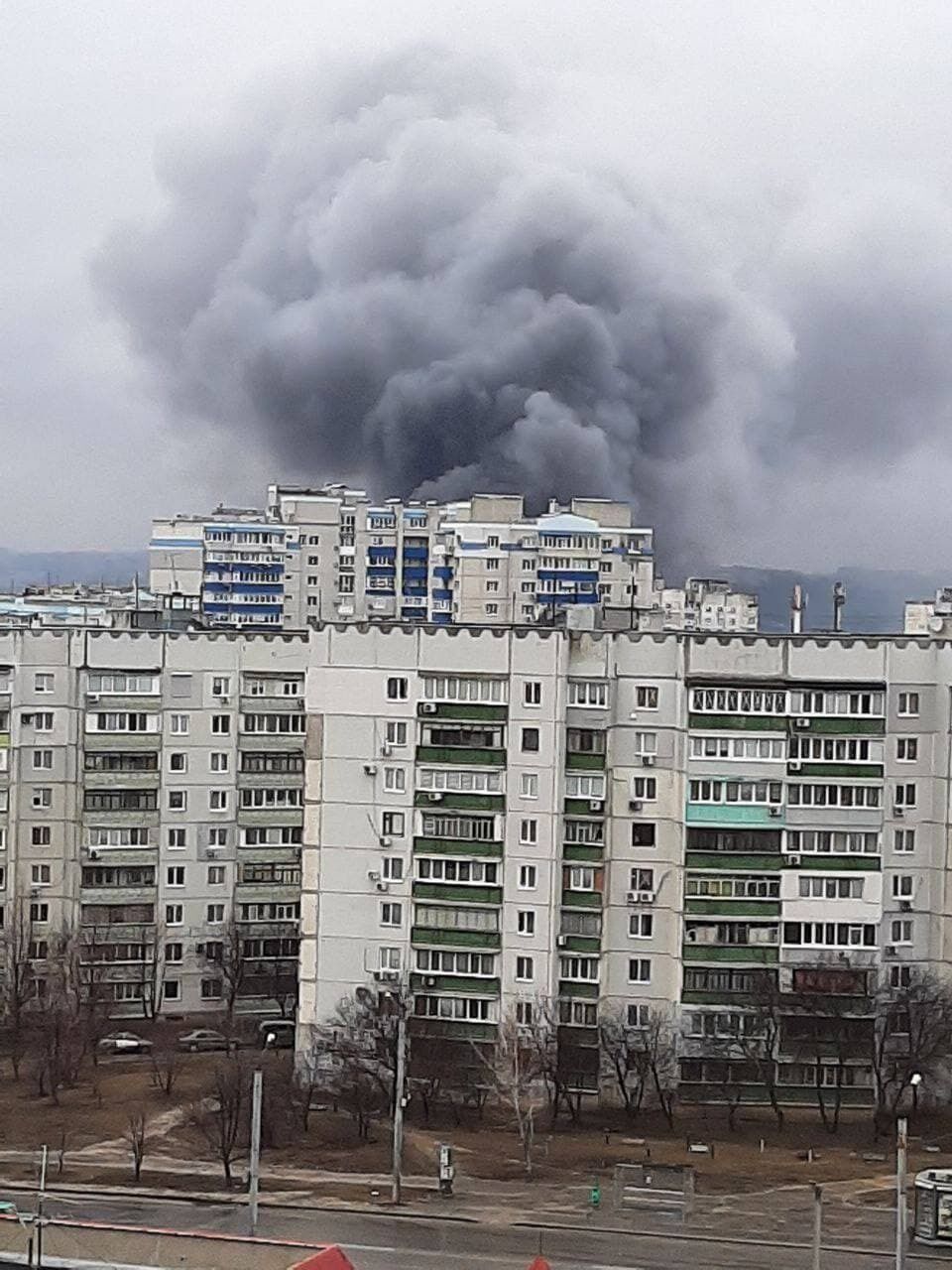 Оккупанты продолжают обстреливать мирное население Харькова