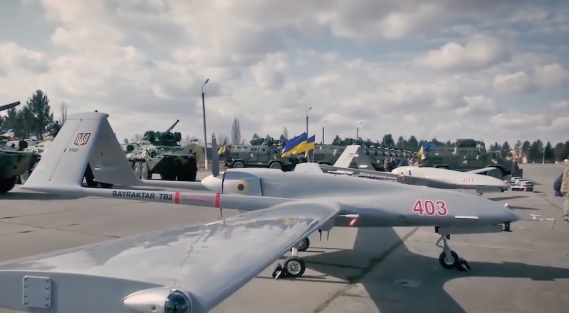 Украинцы создали новую военную песню, посвященную Bayraktar