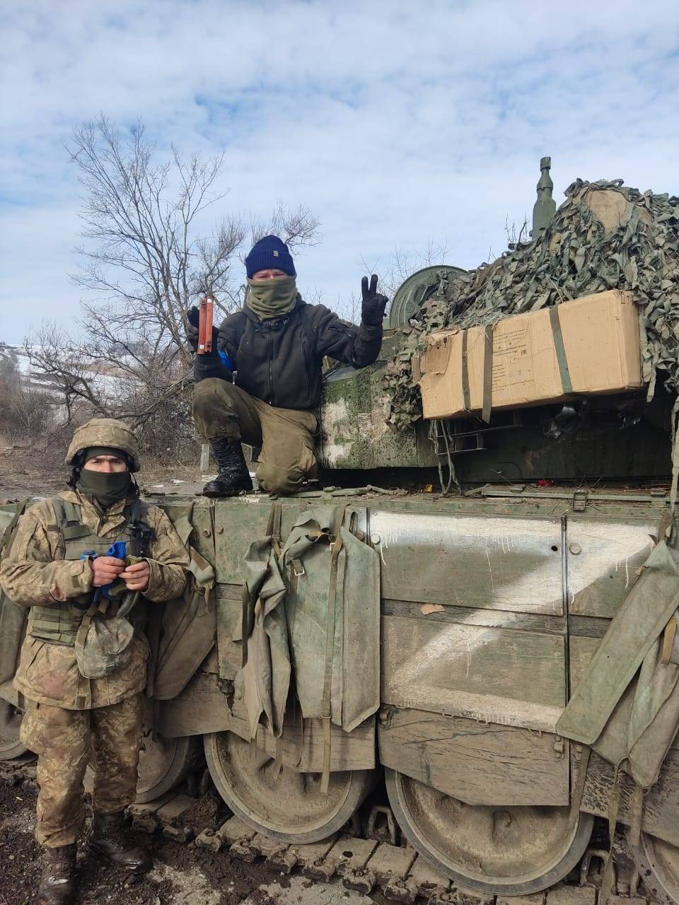 Наші захисники підбили три танки ворога.