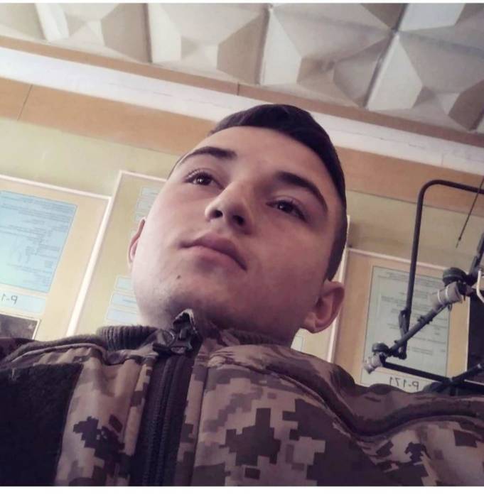 Футболист стал командиром танка и погиб под Киевом: 21-летний воспитанник "Карпат" стал Героем Украины посмертно