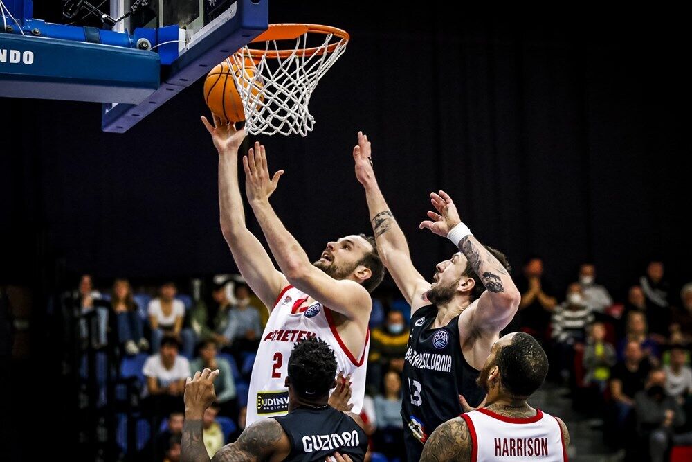 "Прометей" зазнав першої поразки у топ-16 Ліги чемпіонів ФІБА