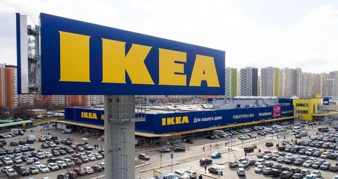 Россияне штурмуют магазины ІКЕА, которые уходят с их рынка из-за санкций. Видео
