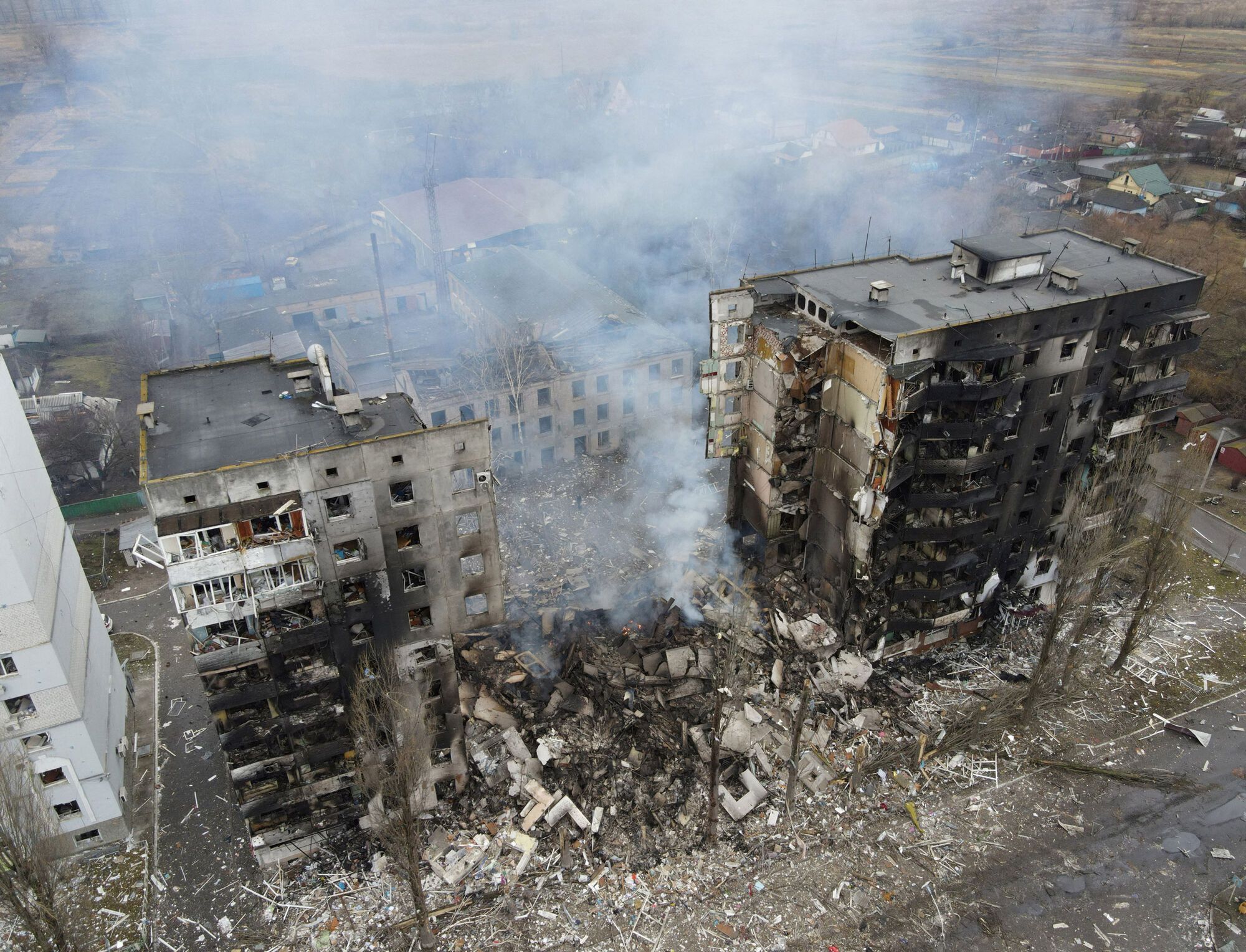 Житловий будинок у Бородянці після обстрілу