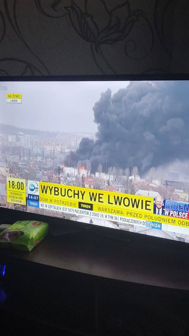 Иностранный телеканал показал взрыв во Львове