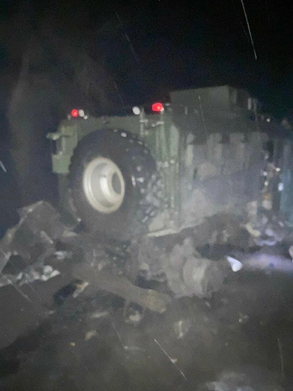 Под Черниговом взорвался MRAP "Стражи"
