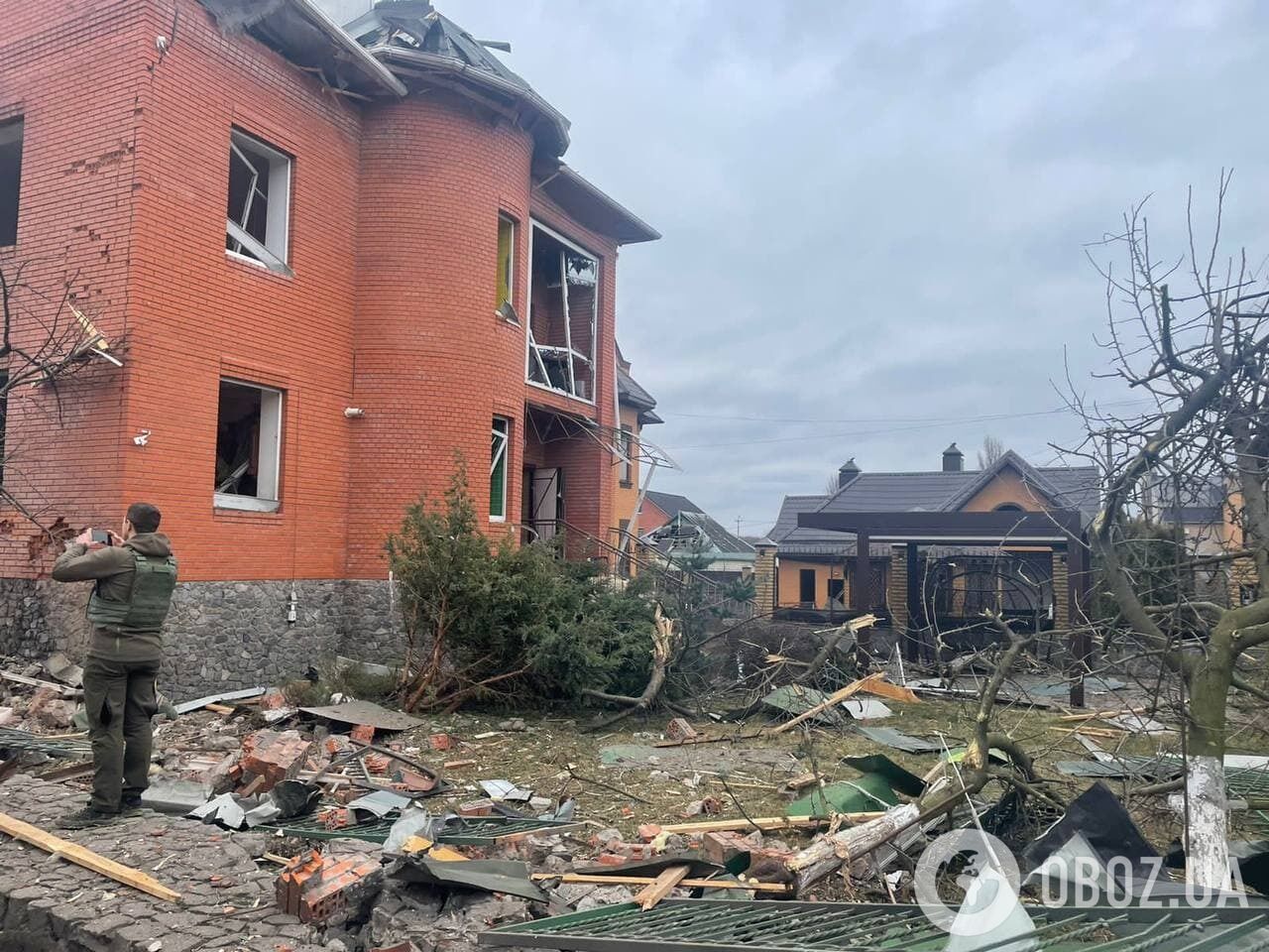 Окупанти завдали ракетного удару по Білій Церкві на Київщині: є постраждалі. Фото і відео