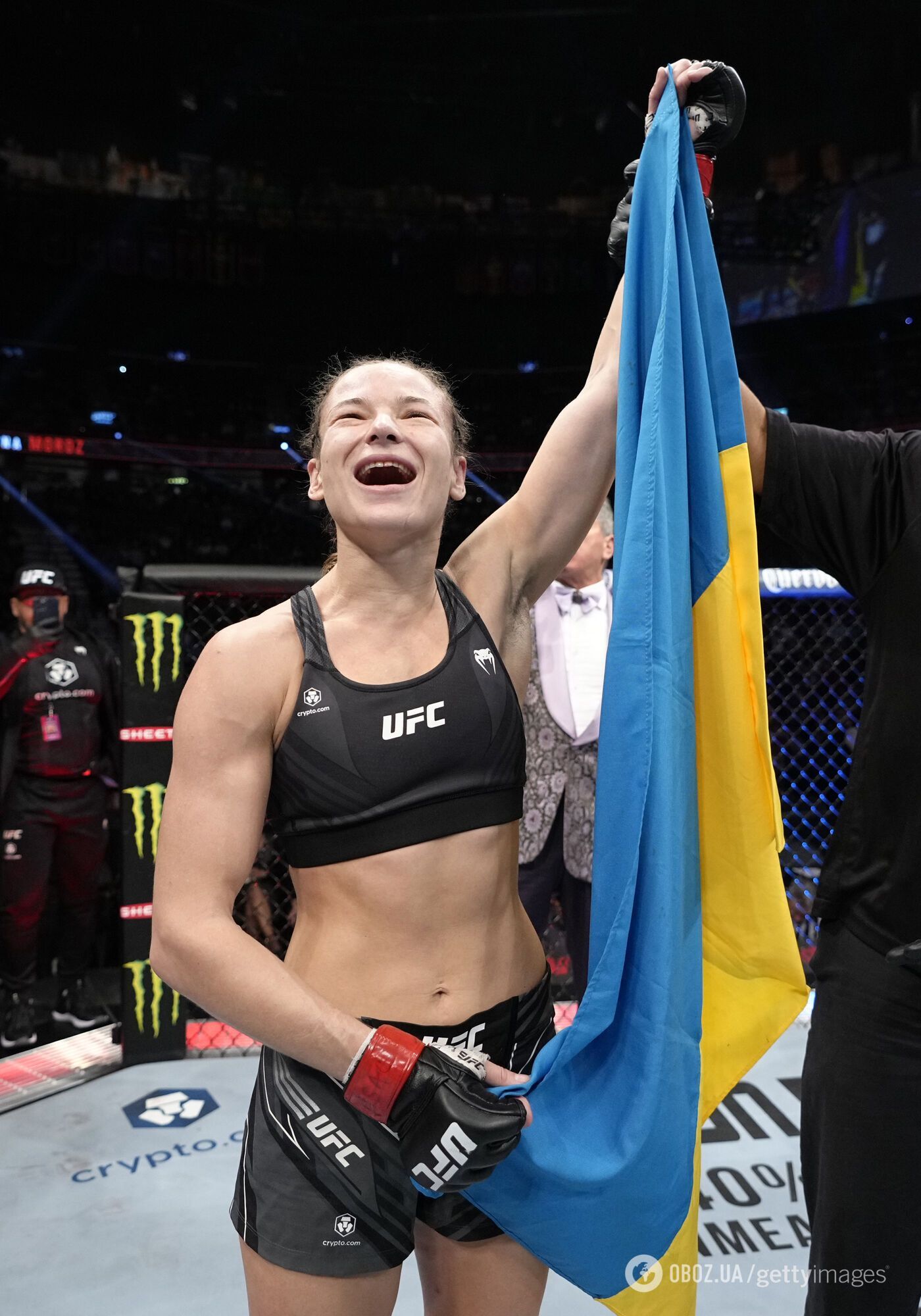 "Героям слава!" Украинка победила на UFC 272 и напомнила миру о нападении России