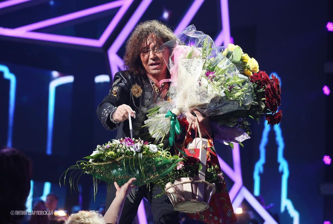 Валерій Леонтьєв, який три роки тому втік з Росії та засудив війну, несподівано "перевзувся": де він зараз і як змінився