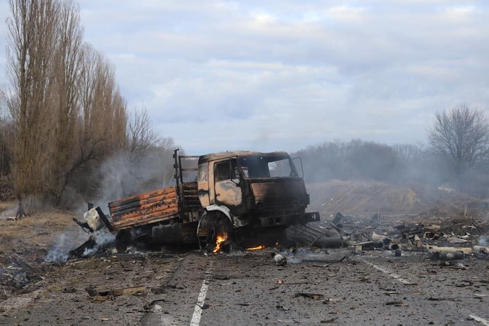 Техніку окупантів спалили на Чернігівщині