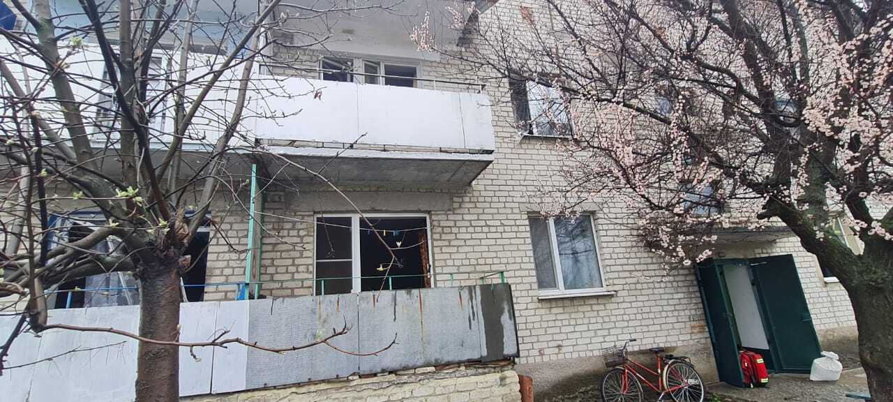 Оккупанты нанесли ракетный удар по поселку в Донецкой области: пострадали семь человек. Фото