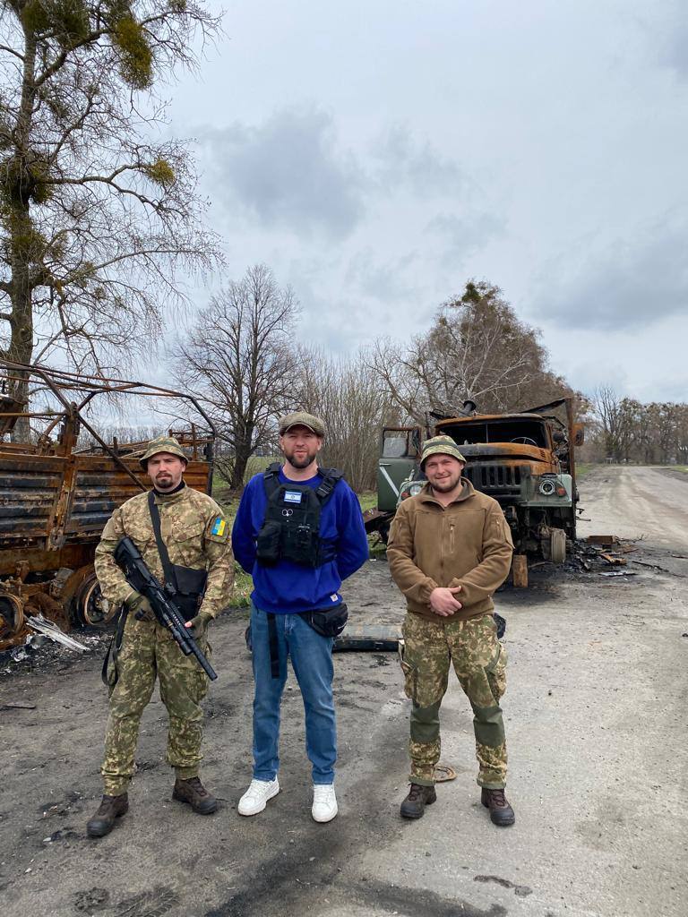 Роман Гольдман який брав участь у евакуації дитини підкреслив що евакуація тривала понад 16 годин